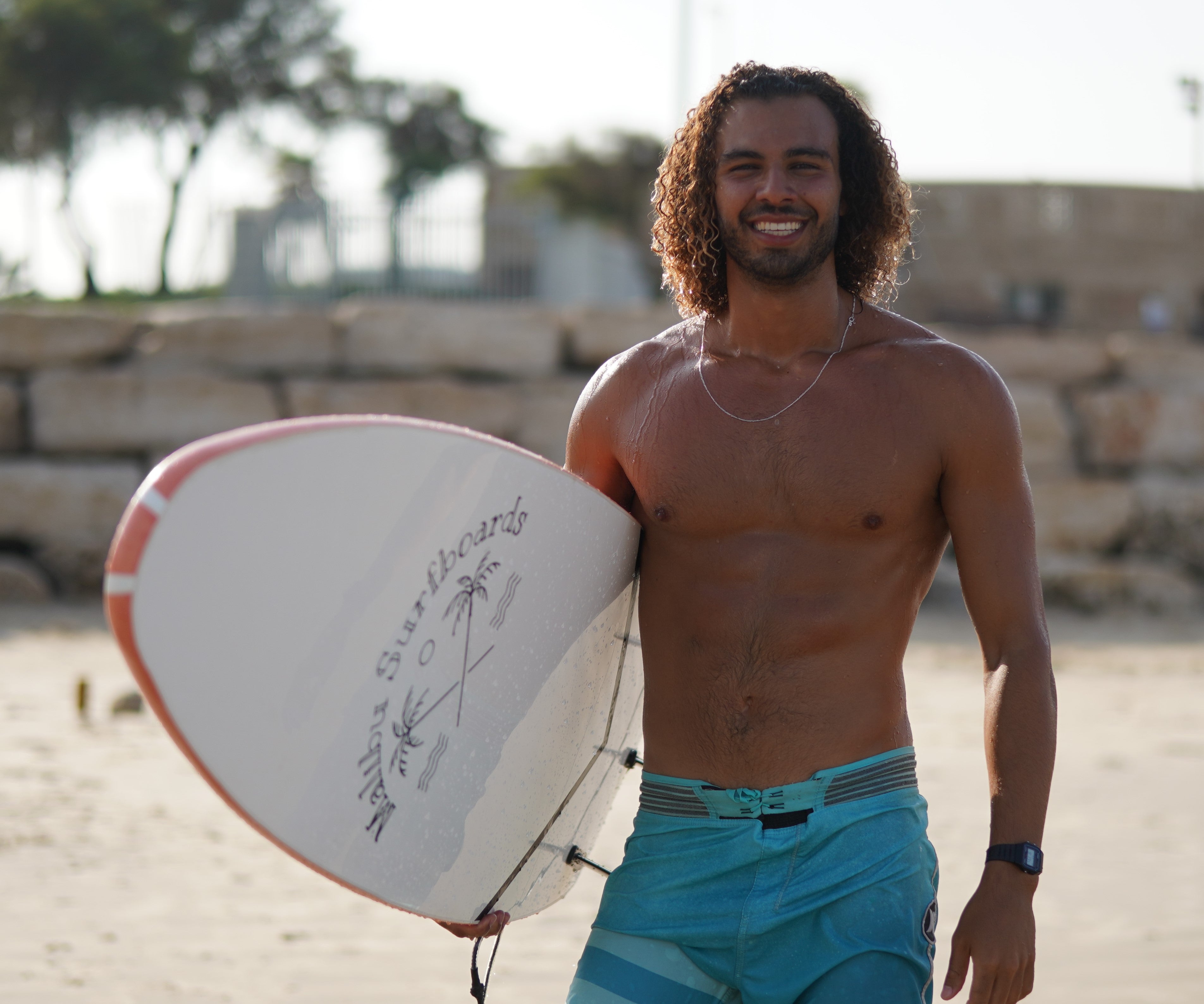 גלשנים בתל אביב